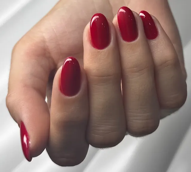 Manicura realizada en AmOr