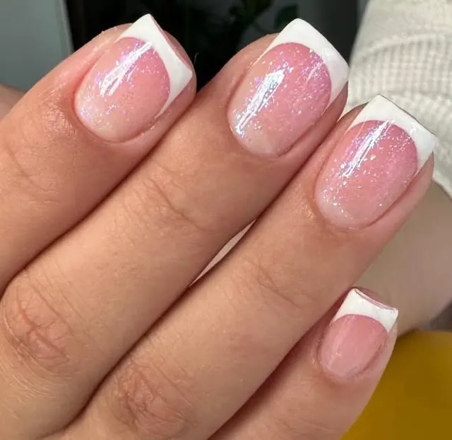 Manicura realizada en AmOr